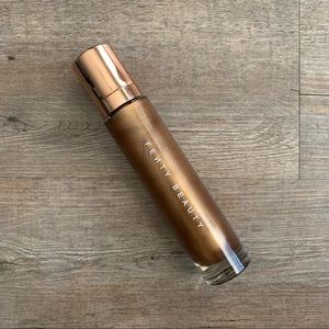 Fenty Beauty by Rihanna Body Lava Body Luminizer